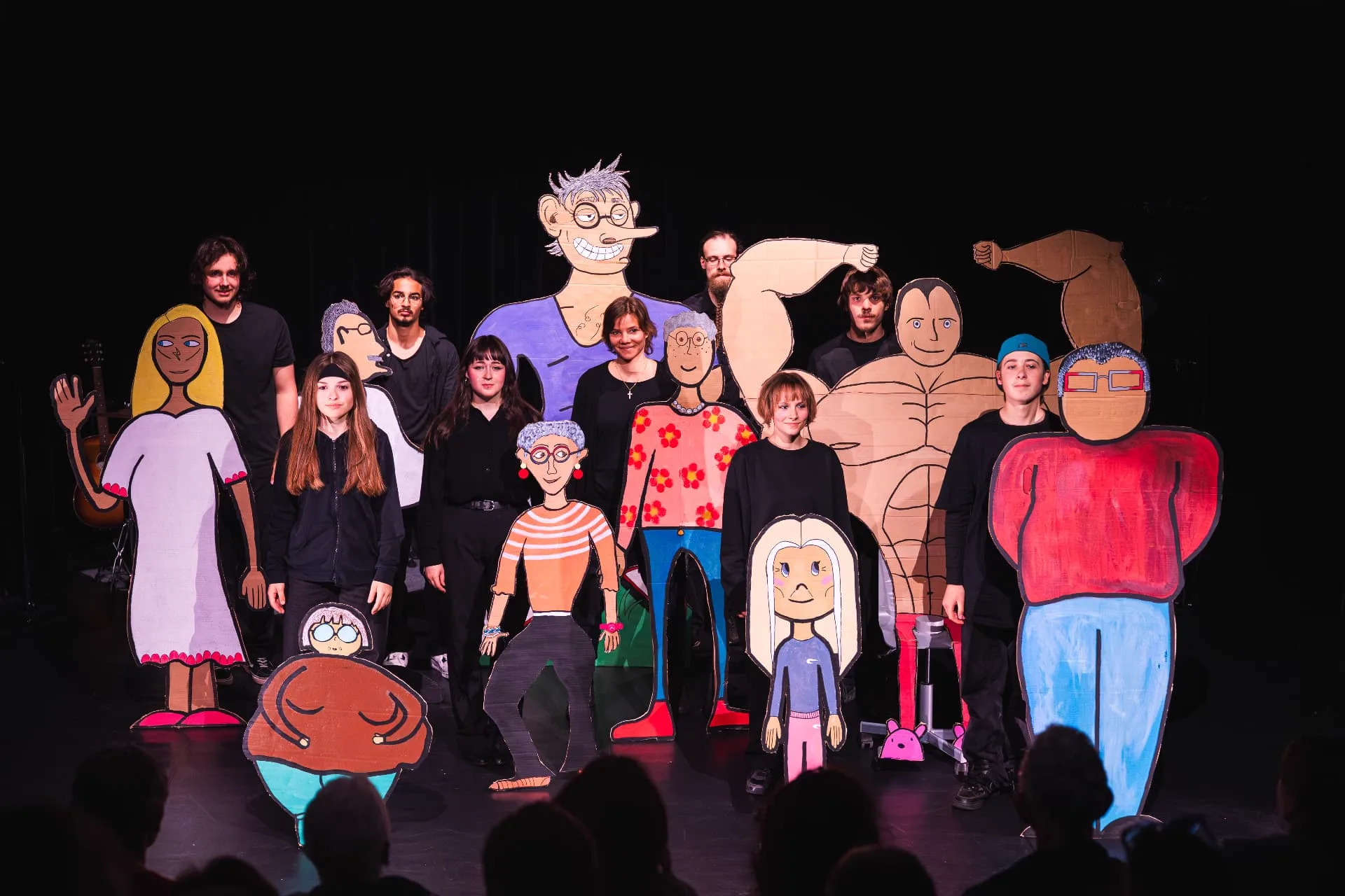 Troupe de Théâtre — 5